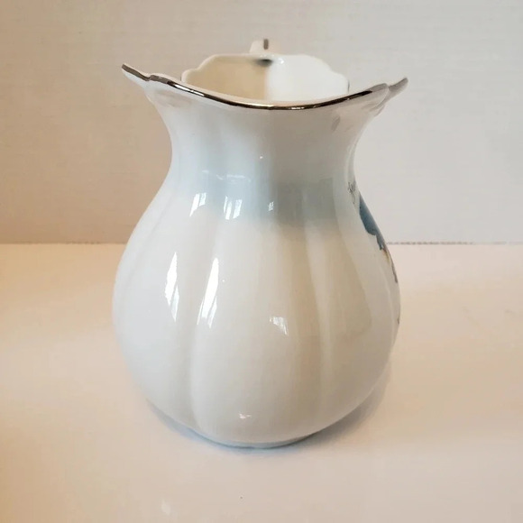 Vintage Holly Hobbie Silver Trimmed Porcelain Pitcher/Bowl/Bud Vase Set . - Picture 9 of 16
